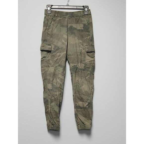 abercrombie kids Other - Abercrombie Kids Girls Camouflage Joggers 13/14 NWOT Elastic waist Cargo
